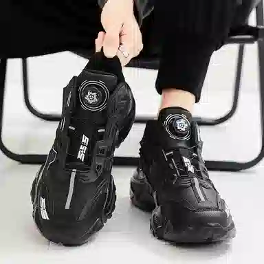 URBAN AUTHENTIC