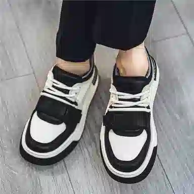 URBAN AUTHENTIC