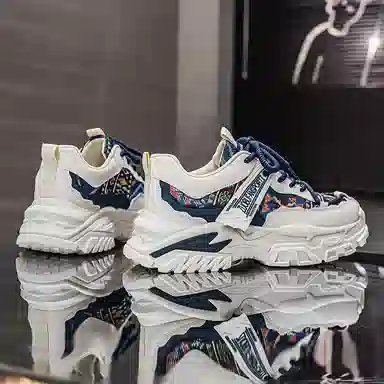 URBAN AUTHENTIC