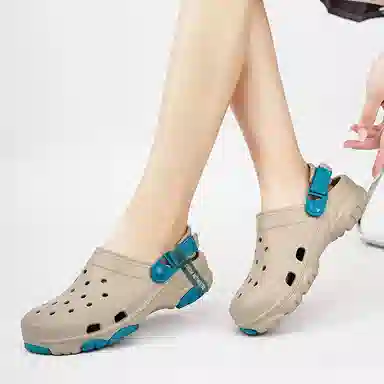 URBAN AUTHENTIC EVA