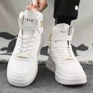 URBAN AUTHENTIC