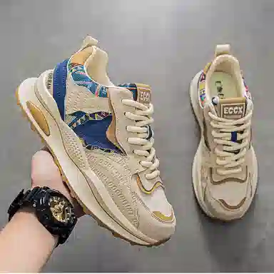 URBAN AUTHENTIC