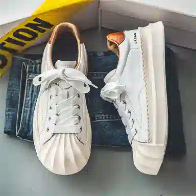 URBAN AUTHENTIC