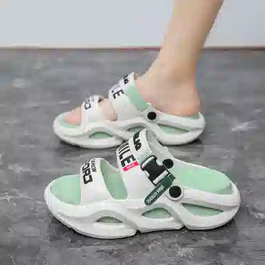 URBAN AUTHENTIC EVA