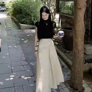 桴生 多风格融合的短袖上衣与半身裙夏季时尚穿搭裙装套装 女款