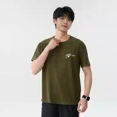 MJ STYLE Vintage Embroidered Logo T-Shirt