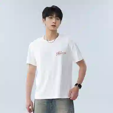 MJ STYLE Vintage Embroidered Logo T-Shirt