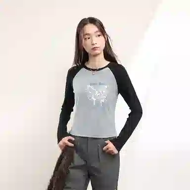 MJ STYLE Raglan Long Sleeve Tee