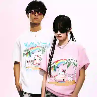 WHOOSIS HELLO KITTY T