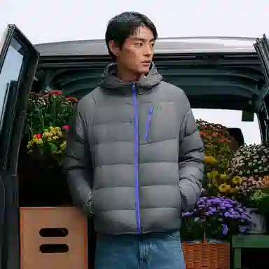 WHOOSIS Lightweight Down Hoodie