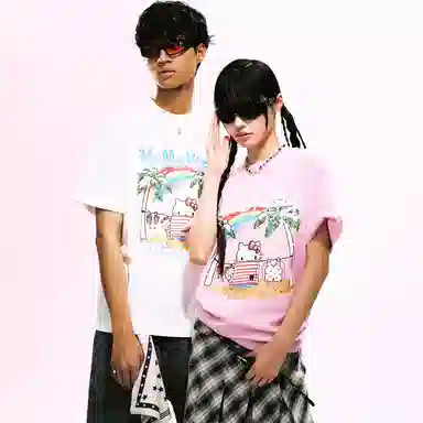 WHOOSIS HELLO KITTY T