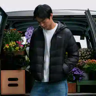 WHOOSIS Lightweight Down Hoodie