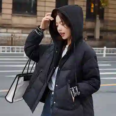 鸭鸭 秋冬季面包服保暖女短款小个子连帽宽松时尚保暖外套羽绒服 女款