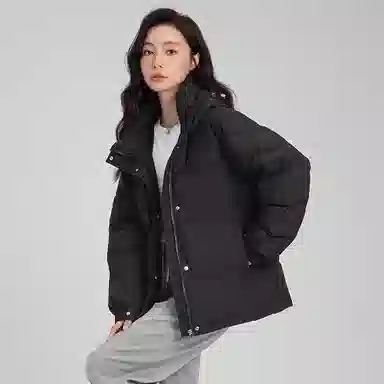 鸭鸭 短款连帽百搭休闲美拉德色系宽松保暖羽绒服 女款