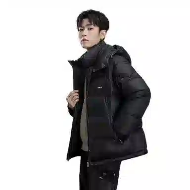 鸭鸭 加厚高蓬松舒适保暖短款面包羽绒服 男女同款 黑色