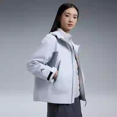 鸭鸭 可拆卸内胆外套短款连帽现代风羽绒服 男女同款