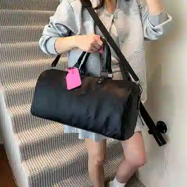 Dan Cang Crossbody Bag