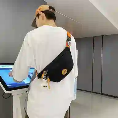 單倉 日系撞色设计大容量通勤百搭 尼龙 胸包 常规 男女同款情侣款 多色