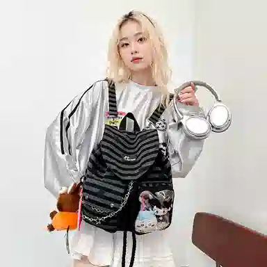 單倉 韩系潮流时尚机能格纹通勤百搭设计背包初高中学生大容量书包 尼龙 双肩包 常规 女款 黑色条纹星星色