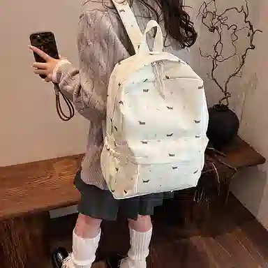 單倉 温柔日系可爱腊肠狗书包初高中学生碎花轻便百搭 尼龙 背包双肩包 女款 米白色