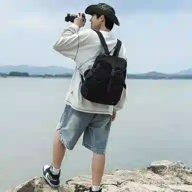 單倉 韩系潮流时尚简约设计旅行通勤背包初高中轻便耐磨 尼龙 双肩包 男女同款情侣款 多色