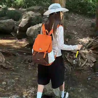 單倉 日系潮流简约小众设计感撞色轻便耐磨背包高品质学院风初高中学生大容量通勤百搭书包  尼龙 双肩包 常规 男女同款情侣款 多色