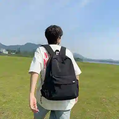 單倉 高颜值字母简约设计学院风通勤百搭背包初高中学生大容量轻便耐磨背包 尼龙 双肩包 常规 男女同款情侣款 白色/卡其色/灰色/黑色