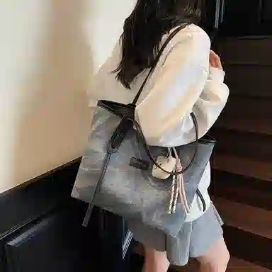 PU Tote
