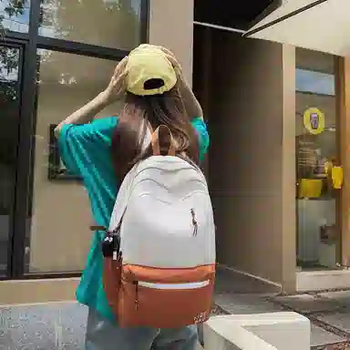 單倉 高颜值清新时尚简约字母设计通勤百搭背包初高中学生大容量轻便耐磨书包 尼龙 双肩包 常规 男女同款情侣款 棕色/蓝色/绿色/黑色