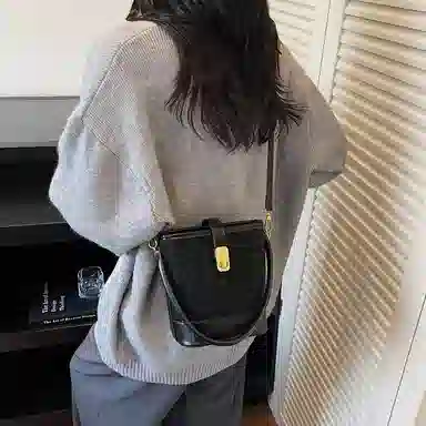PU