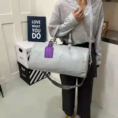 Dan Cang Crossbody Bag