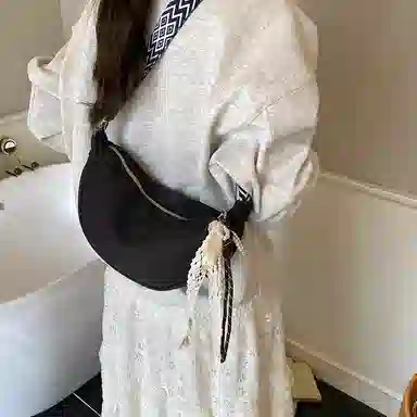 單倉 复古小众简约设计日常通勤百搭高级感逛街轻便 牛仔布 单肩包 女款 多色
