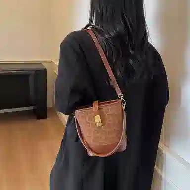 PU