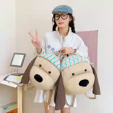 單倉 可爱搞怪小狗玩偶设计背包旅行日常通勤百搭学院风 布 双肩包 女款 卡其色