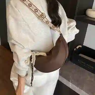 單倉 复古小众简约设计日常通勤百搭高级感逛街轻便 牛仔布 单肩包 女款 多色