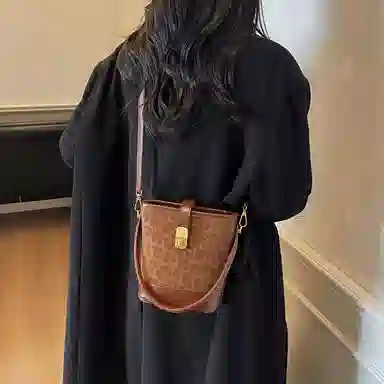 PU