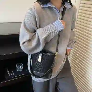 PU