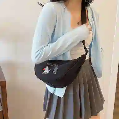 單倉 通勤轻便单肩腋下包休闲可爱百搭 尼龙布 斜挎包 女款 米白色/黑色/卡其色/湖蓝色/粉色