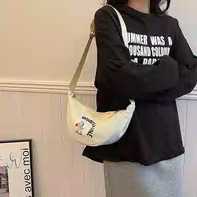 單倉 通勤轻便单肩腋下包休闲可爱百搭 尼龙布 斜挎包 女款 米白色/黑色/卡其色/湖蓝色/粉色