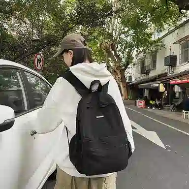 單倉 简约时尚简约设计轻便耐磨学院风背包大容量通勤百搭书包 尼龙 双肩包 常规 男女同款情侣款 米白色/卡其色/绿色/黑色