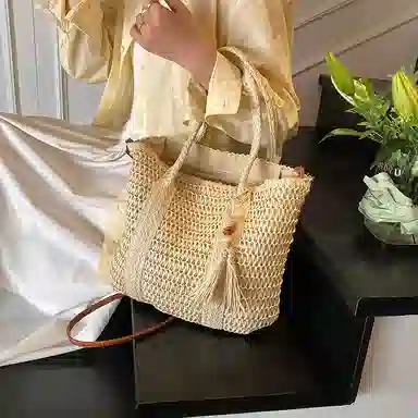 單倉 海边旅行度假编织托特包法式时尚简约百搭 草编 手提斜挎单肩包 女款 卡其色/米白色