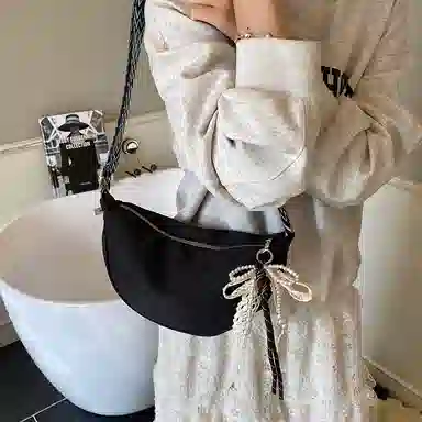 單倉 复古小众简约设计日常通勤百搭高级感逛街轻便 牛仔布 单肩包 女款 多色