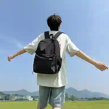 單倉 高颜值字母简约设计学院风通勤百搭背包初高中学生大容量轻便耐磨背包 尼龙 双肩包 常规 男女同款情侣款 白色/卡其色/灰色/黑色