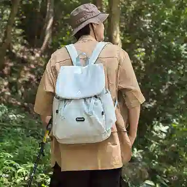 單倉 日系潮流简约小众设计感撞色轻便耐磨背包高品质学院风初高中学生大容量通勤百搭书包  尼龙 双肩包 常规 男女同款情侣款 多色