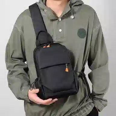 單倉 潮流简约日常通勤骑行商务轻便 尼龙 胸包 常规 男款 灰色/黑色