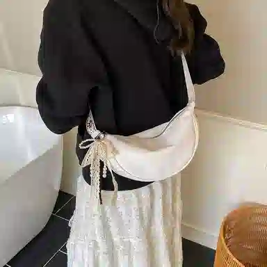 單倉 复古小众简约设计日常通勤百搭高级感逛街轻便 牛仔布 单肩包 女款 多色