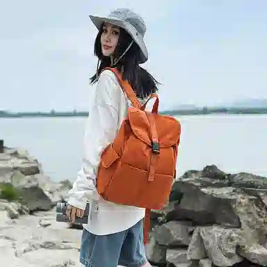 單倉 韩系潮流时尚简约设计旅行通勤背包初高中轻便耐磨 尼龙 双肩包 男女同款情侣款 多色