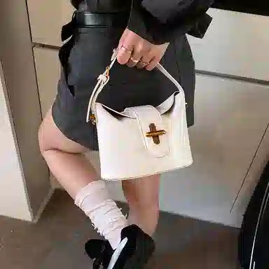 PU