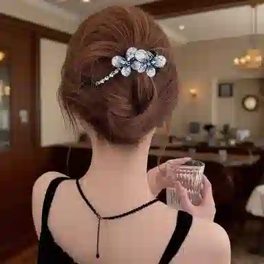 水中玉 蓝色梦幻蝴蝶一字夹气质发饰高级感发卡扭扭夹精致头饰#好运 亚克力 发夹 女款