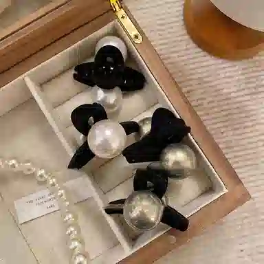 水中玉 珍珠植绒小抓夹公主头发卡前额侧边刘海夹半扎发高级感夹子头饰 亚克力 发夹 女款